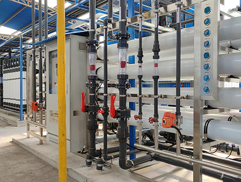 梨樹全創(chuàng)電子電路行業(yè)25T全膜法超純水系統(tǒng)